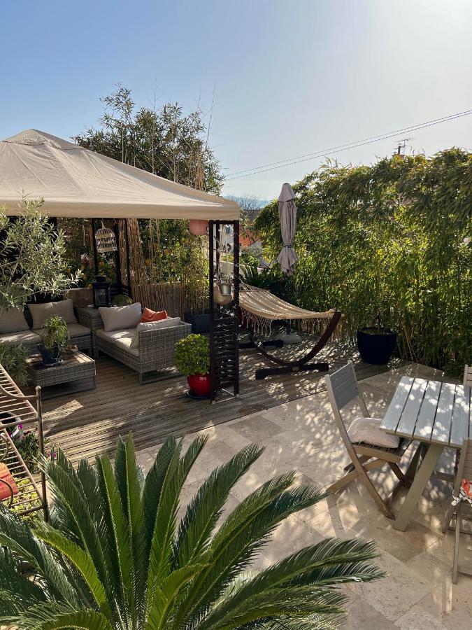 Rdc De Maison Avec Terrasse Barbecue Τουλόν Εξωτερικό φωτογραφία